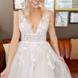 WILLOWBY BY WATTERS HEARST GOWN- Anthropology/BHLDN